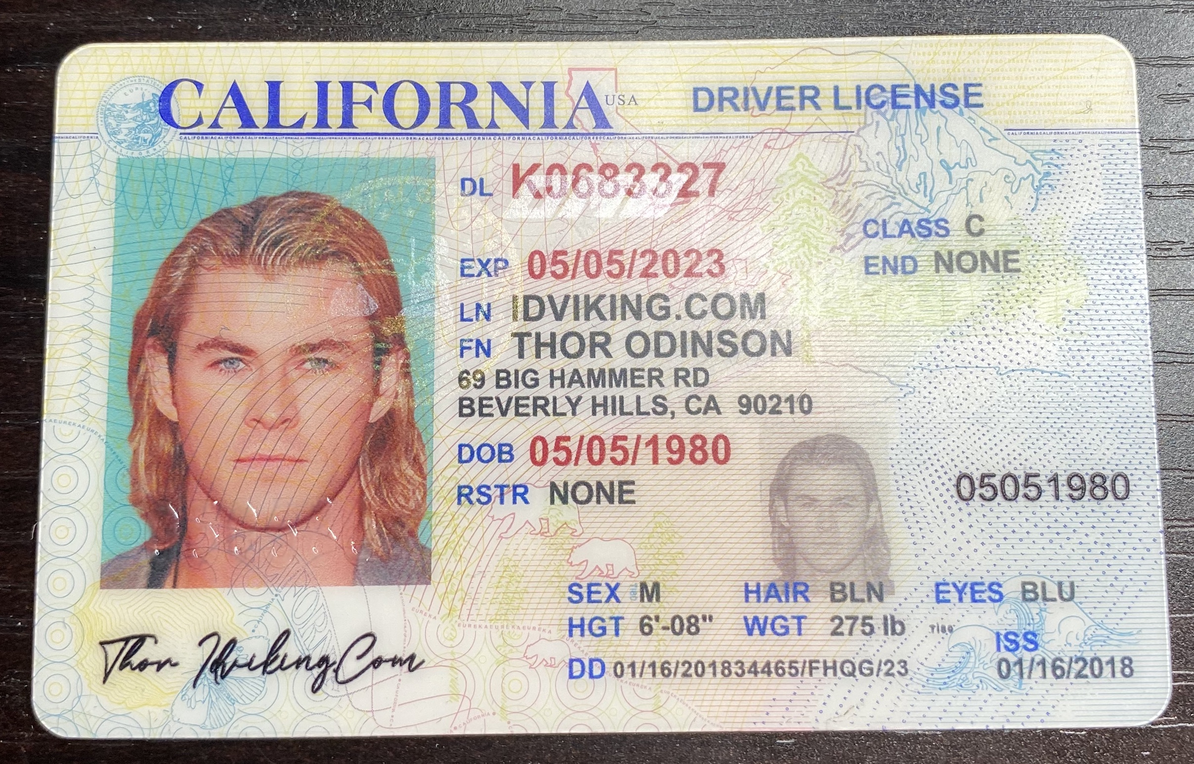 California Scannable fake id