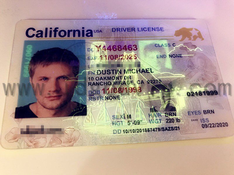 Massachusetts Scannable fake id